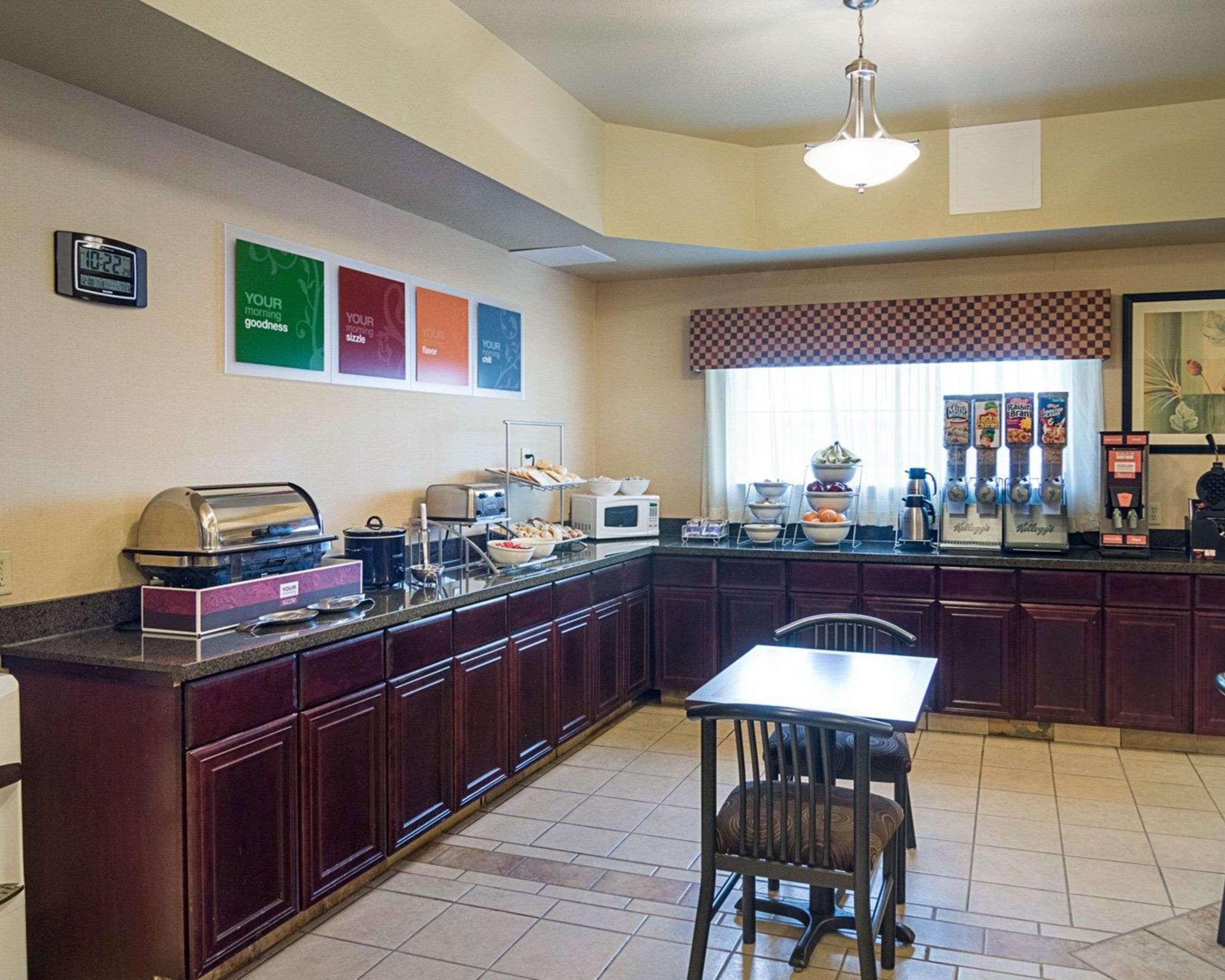Comfort Inn I-20 Midland Stanton Extérieur photo